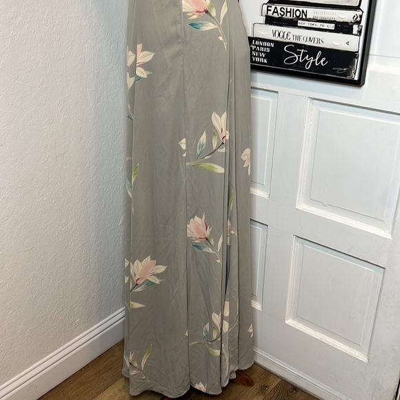 SMYM Jenn Gray Floral Maxi Dress Size M - Picture 4 of 8